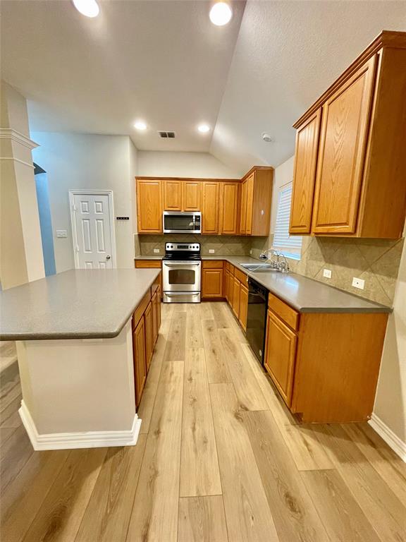 Paloma Creek South Ph 1 - Residential Lease