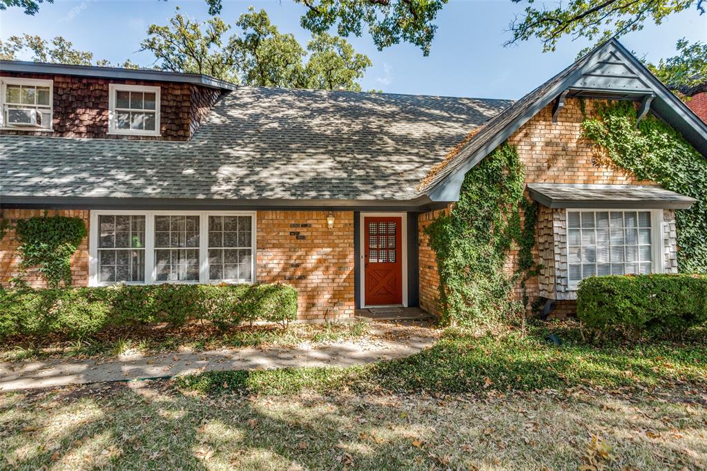 713 N Bowen Road