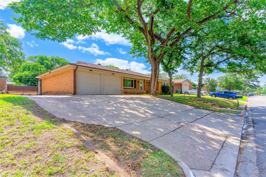 1328 Brookside Drive