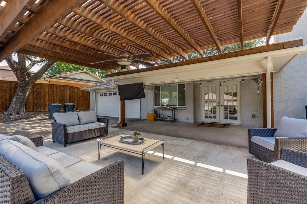 Ridglea Country Club Estate - Residential