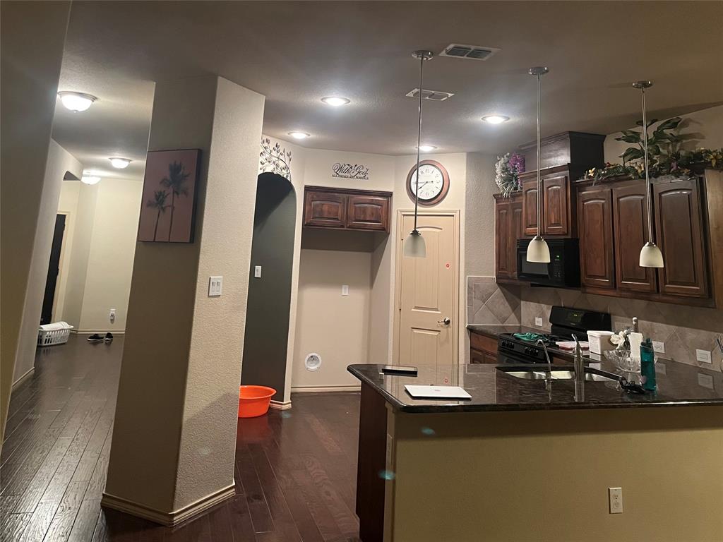 Parr Trust - Residential Lease