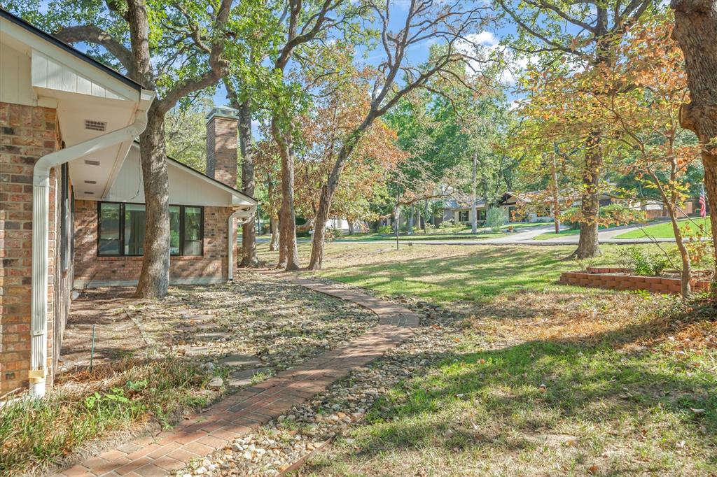 520 Dogwood Lane