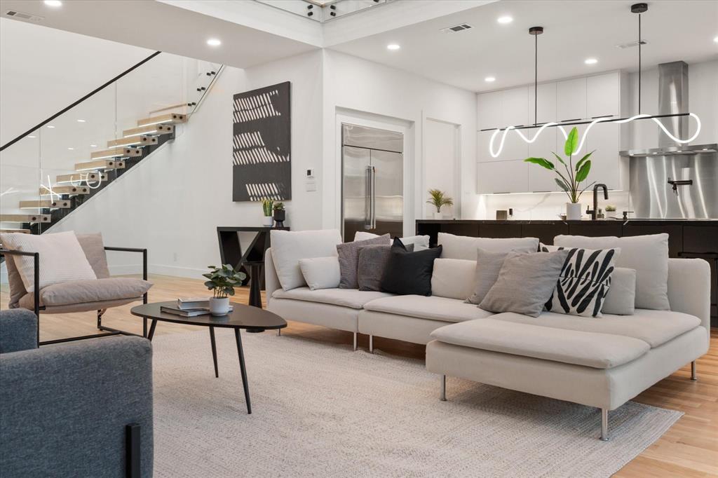 Marsh Lane - Residential