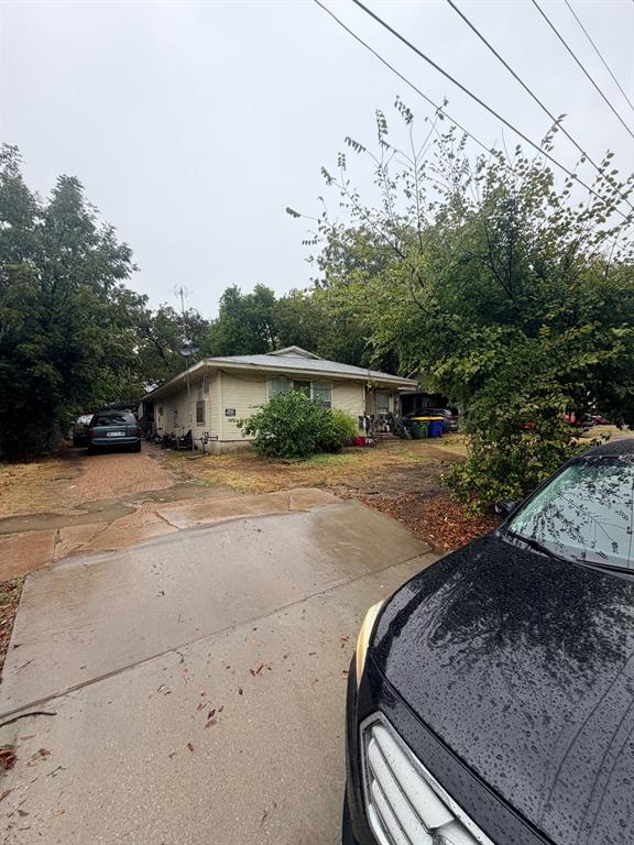 805 Park Drive