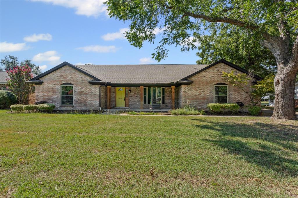 2312 Garden Lane