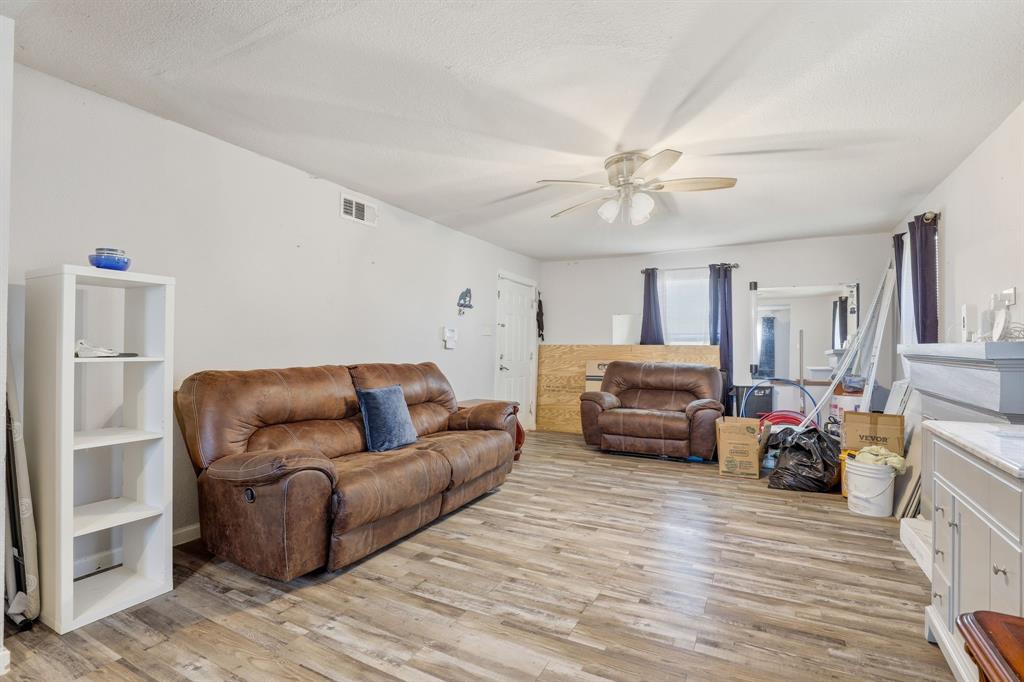 4014 Kostner