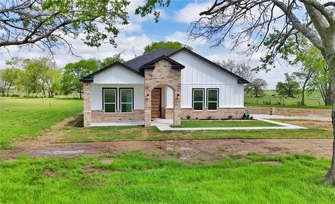 8808 US HWY 69 Lone Oak TX 75453