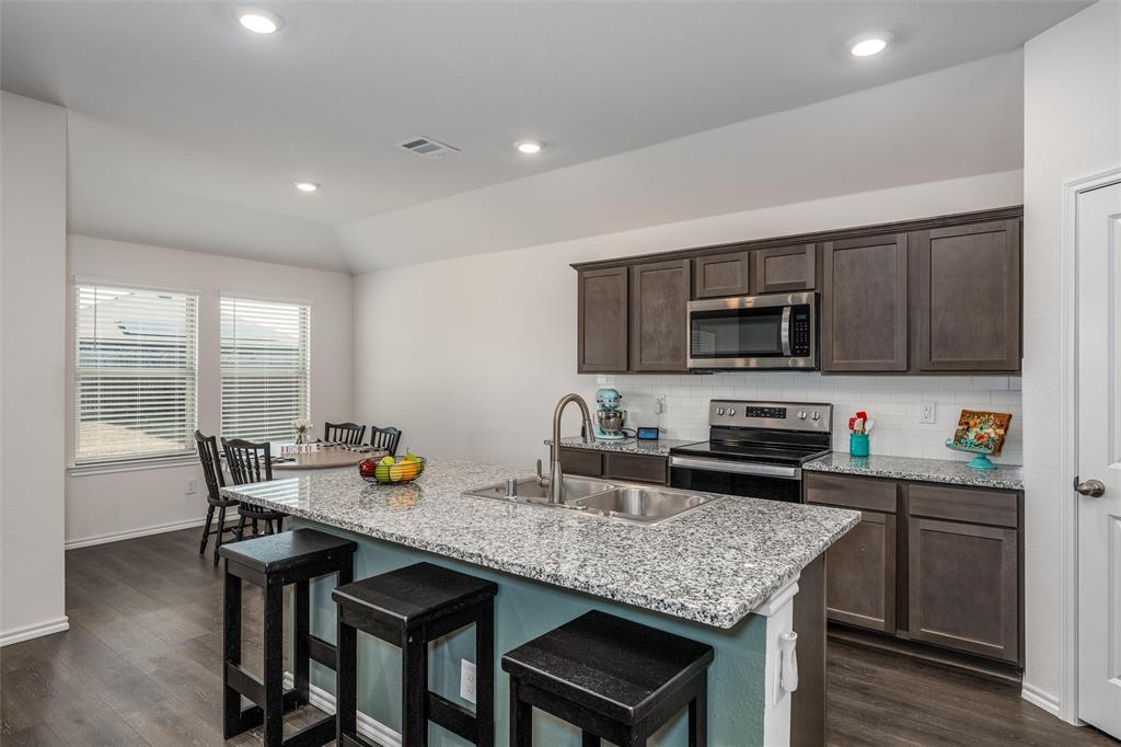 Magnolia Ph 4 - Residential