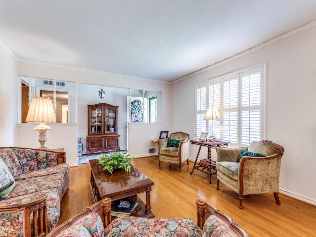 7637 El Pensador Drive