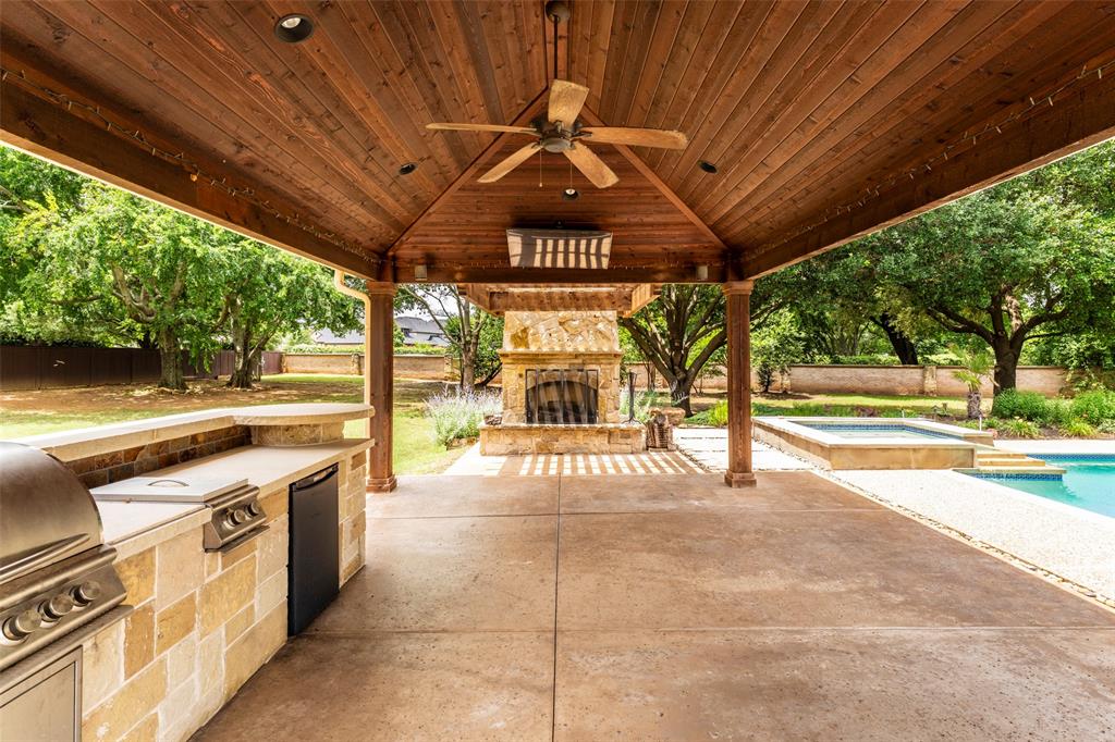 3710 Dustin Trail