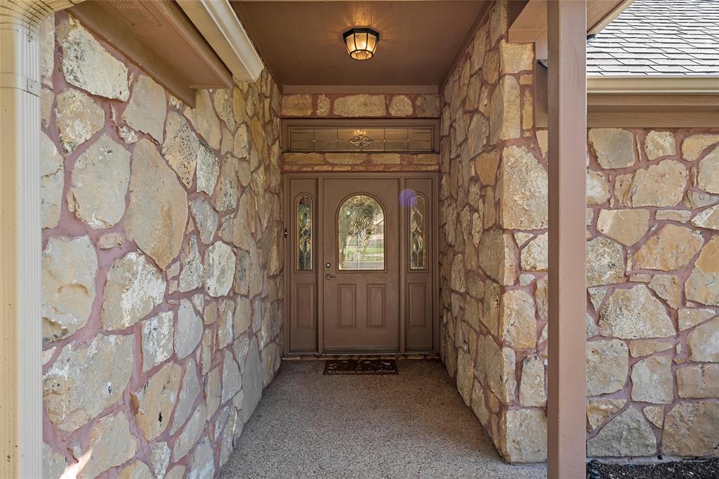 108 Landsborough Drive