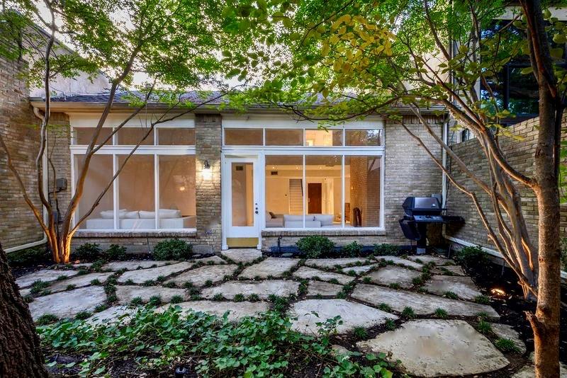 4650 Christopher Place