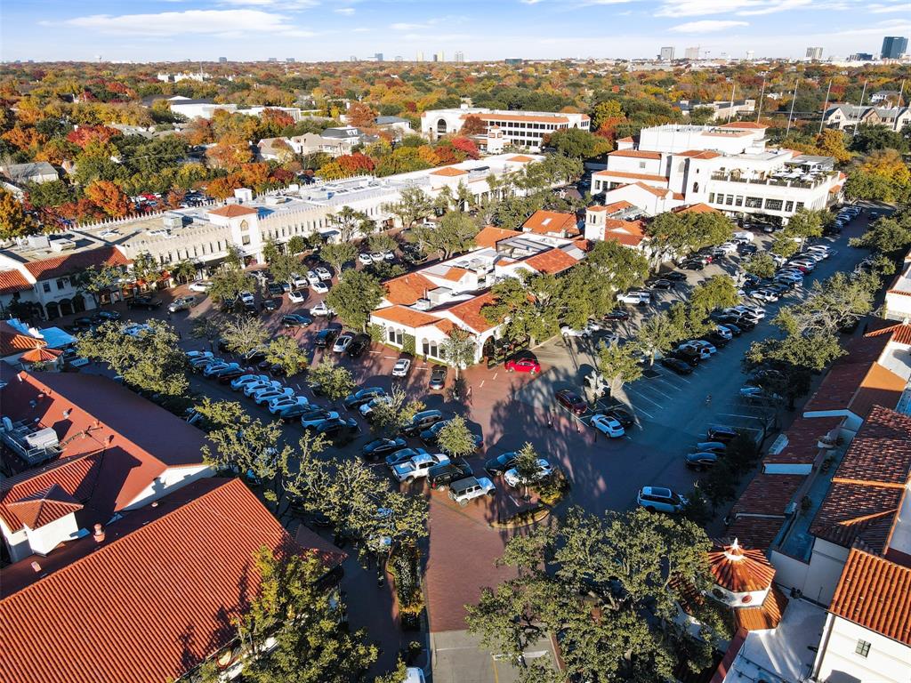 Preston Place 03 - Land