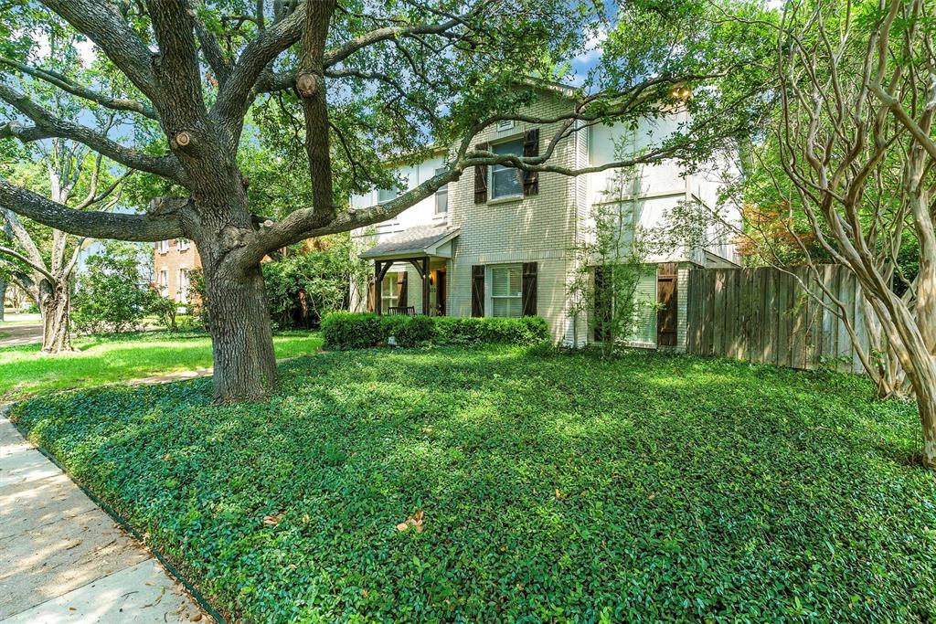 Preston Place 03 - Land