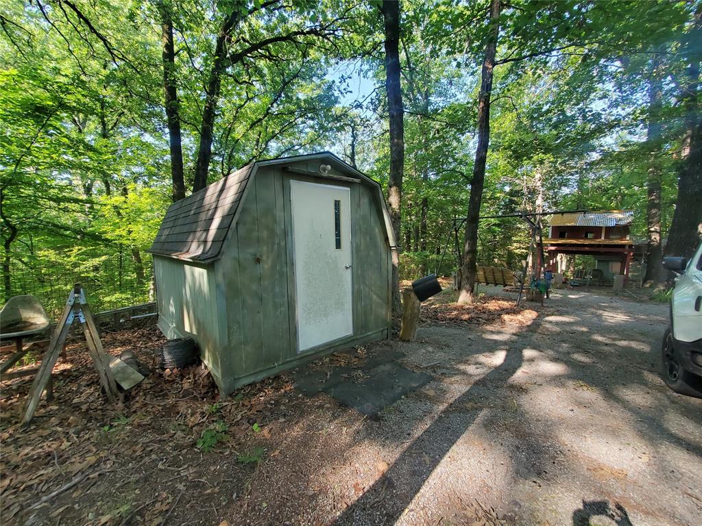 Minor L Helm Addn, Lot 5, Acres 4.635 - Residential