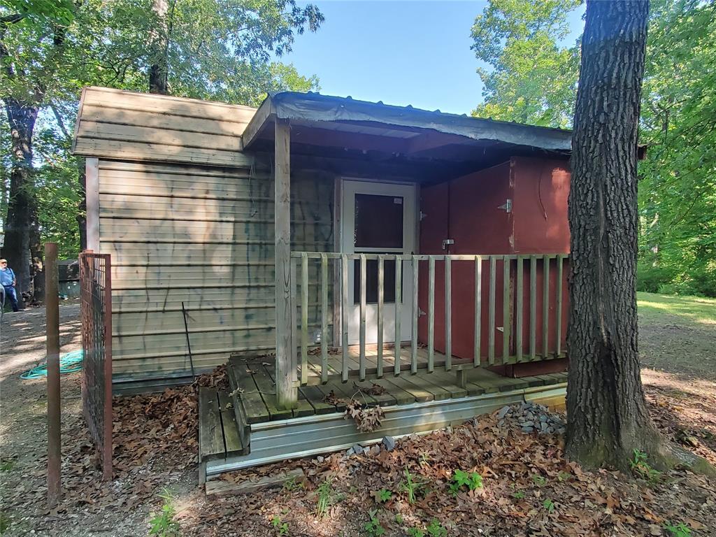 Minor L Helm Addn, Lot 5, Acres 4.635 - Residential