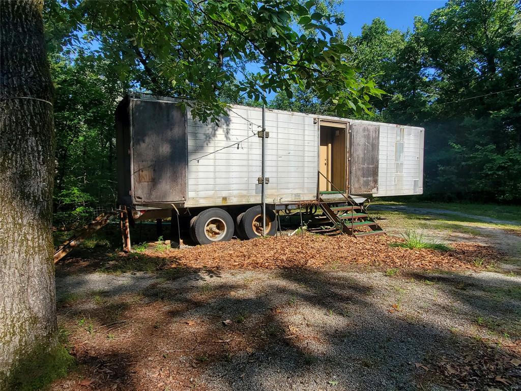 Minor L Helm Addn, Lot 5, Acres 4.635 - Residential