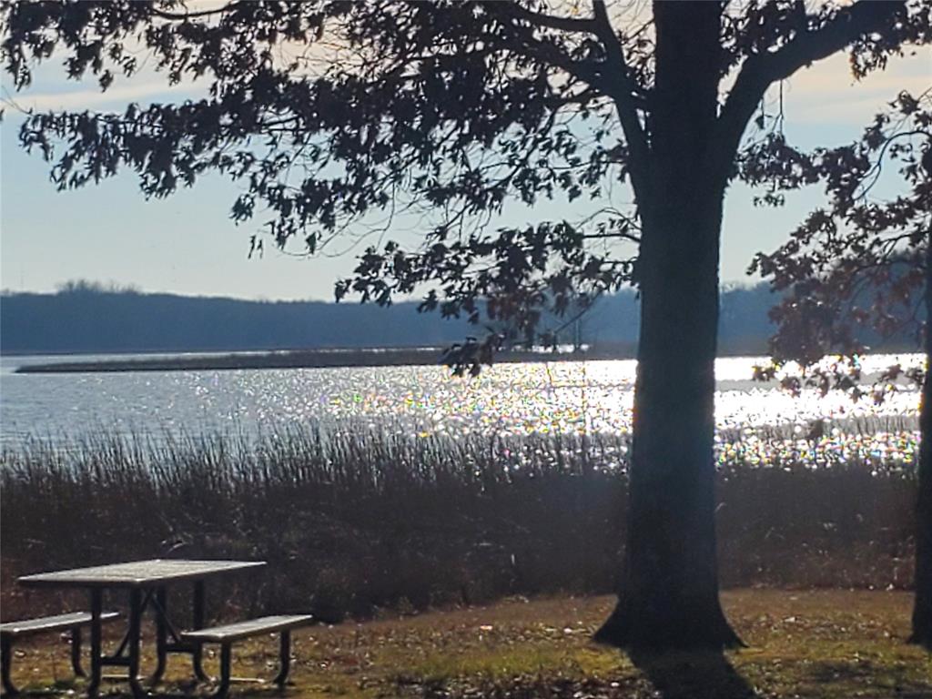 Minor L Helm Addn, Lot 5, Acres 4.635 - Residential