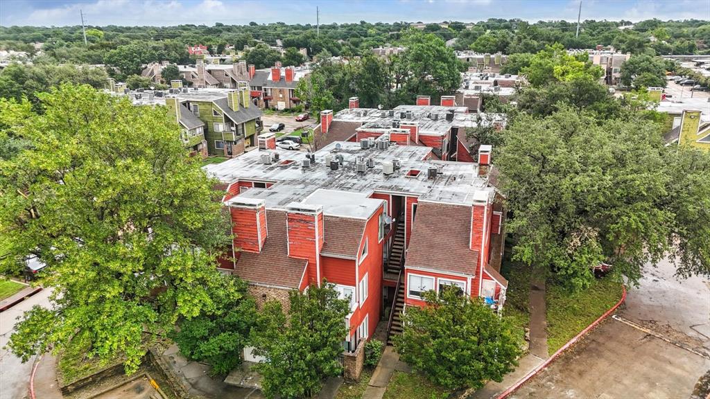 Richland Trace Condos - Residential