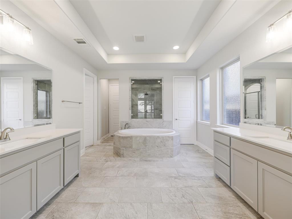 3240 Lexington Drive