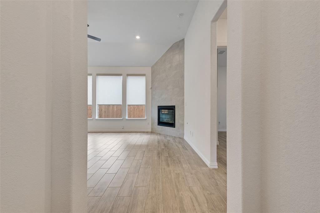 4755 Kings Garden Parkway