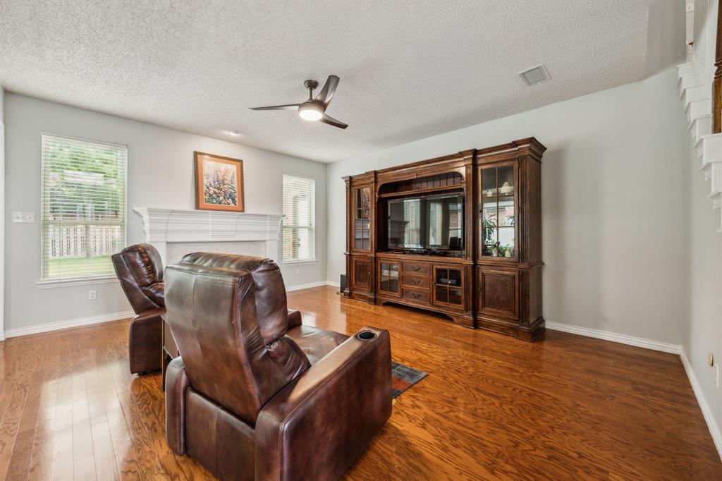 4433 Buchanan Drive