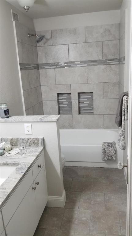 River Oaks Condos - Residential Lease