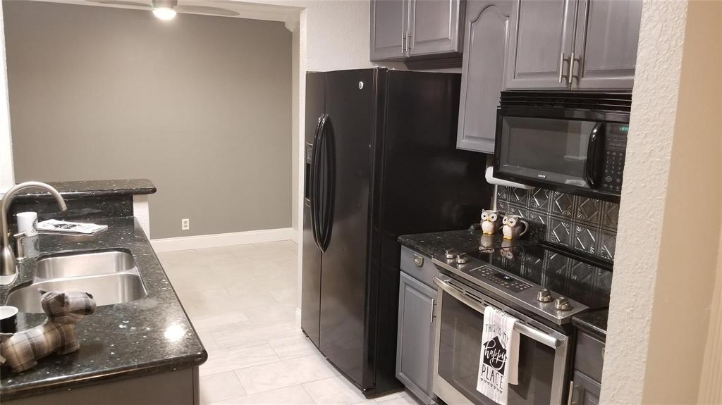 River Oaks Condos - Residential Lease