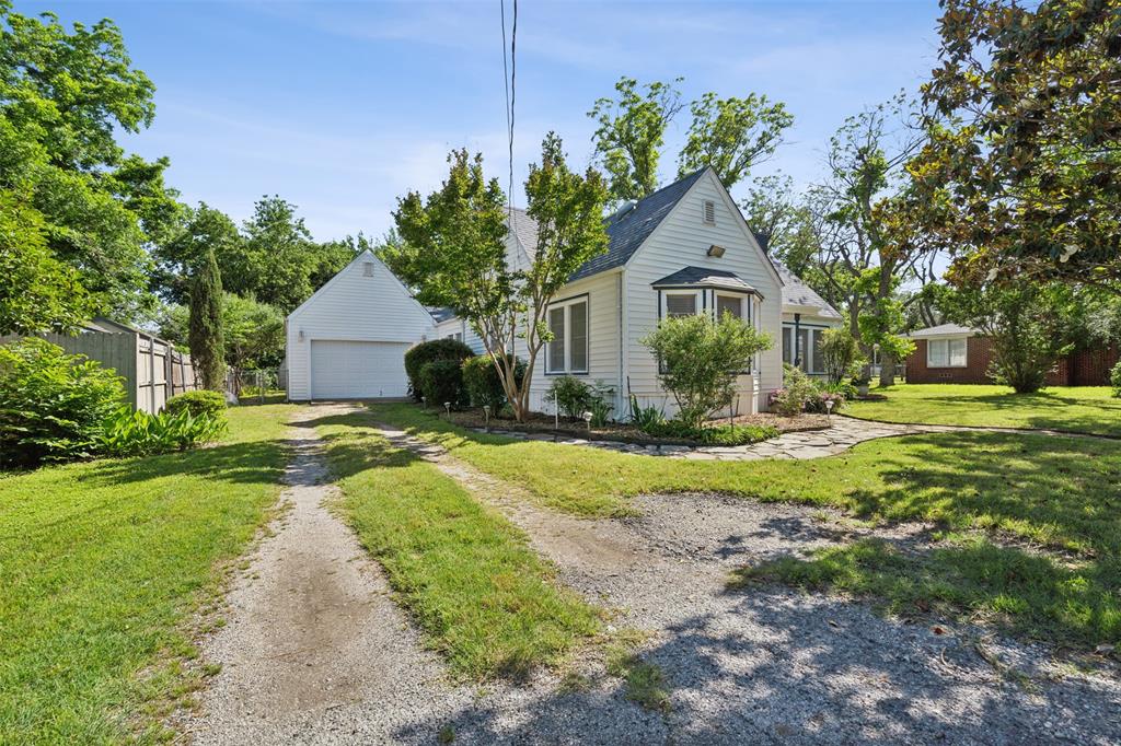 Weatherford, Texas 76086, United States, 2 Bedrooms Bedrooms, ,1 BathroomBathrooms,Residential,Active,31472