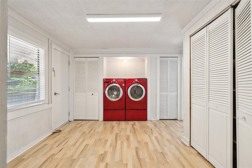 Weatherford, Texas 76086, United States, 2 Bedrooms Bedrooms, ,1 BathroomBathrooms,Residential,Active,31472