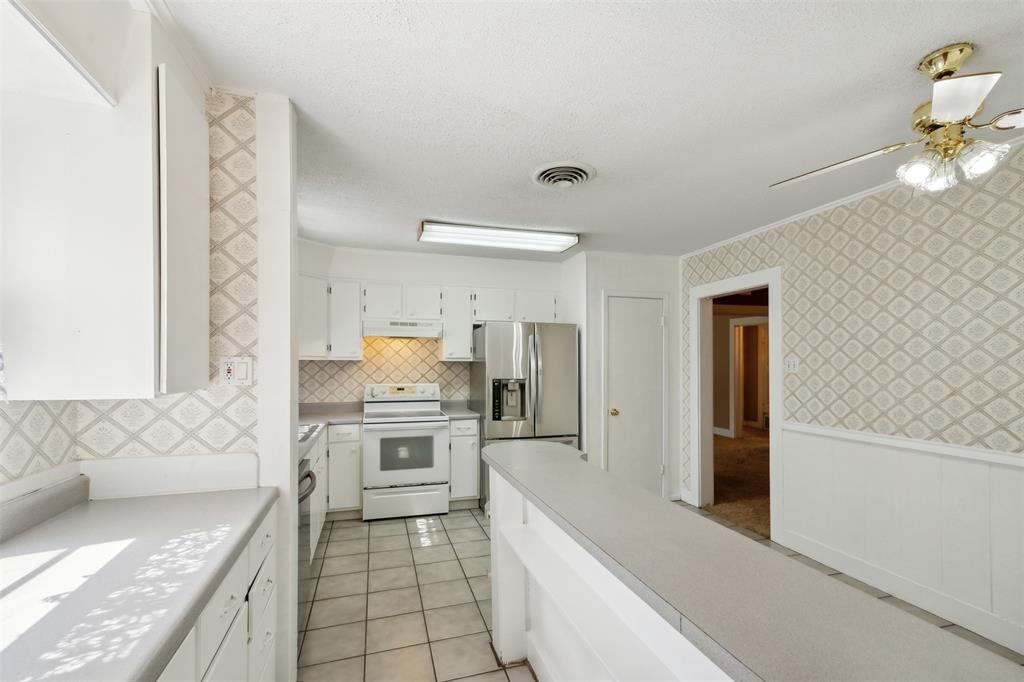 Weatherford, Texas 76086, United States, 2 Bedrooms Bedrooms, ,1 BathroomBathrooms,Residential,Active,31472