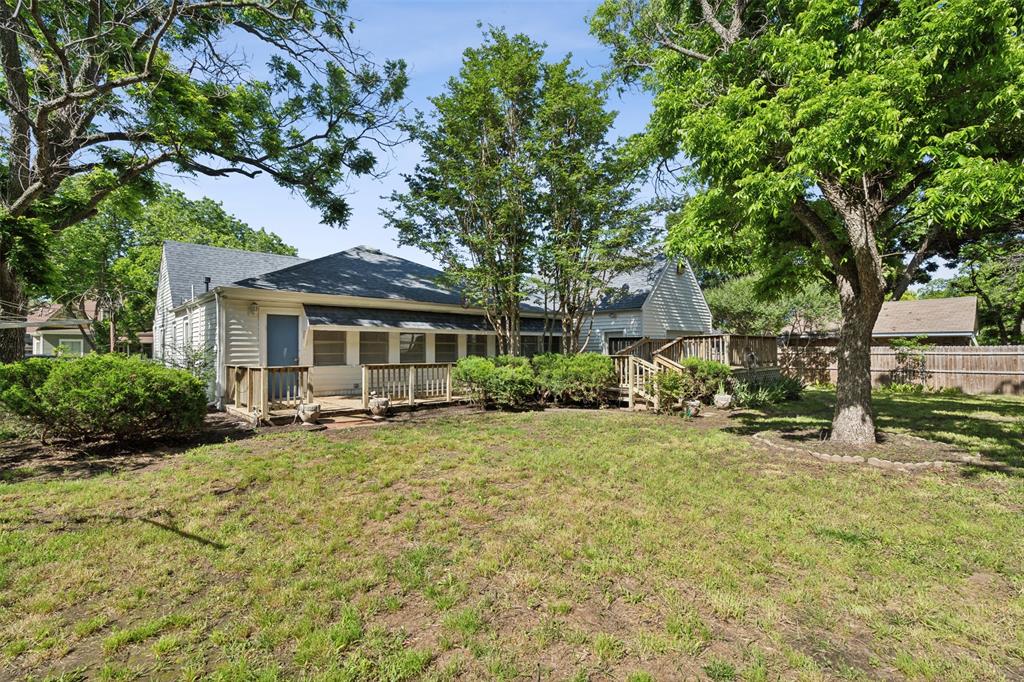 Weatherford, Texas 76086, United States, 2 Bedrooms Bedrooms, ,1 BathroomBathrooms,Residential,Active,31472