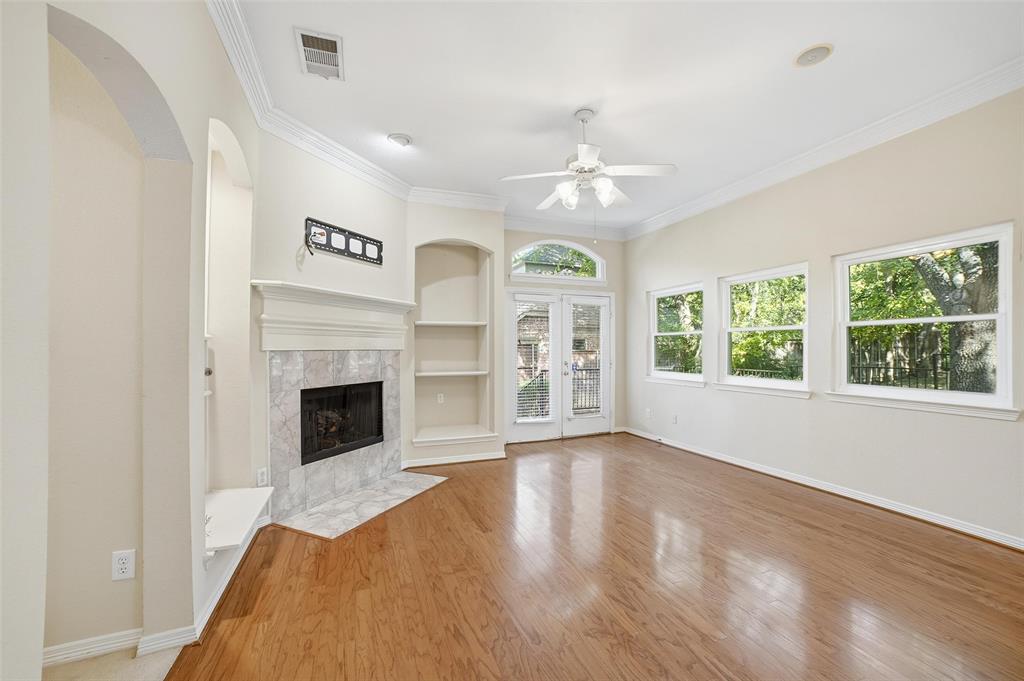 Enclave At White Rock - Residential