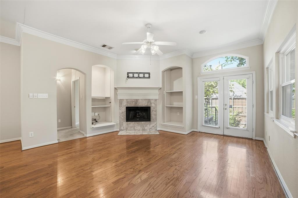 Enclave At White Rock - Residential