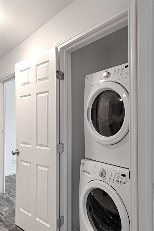 Parkwood Creek Condos - Residential