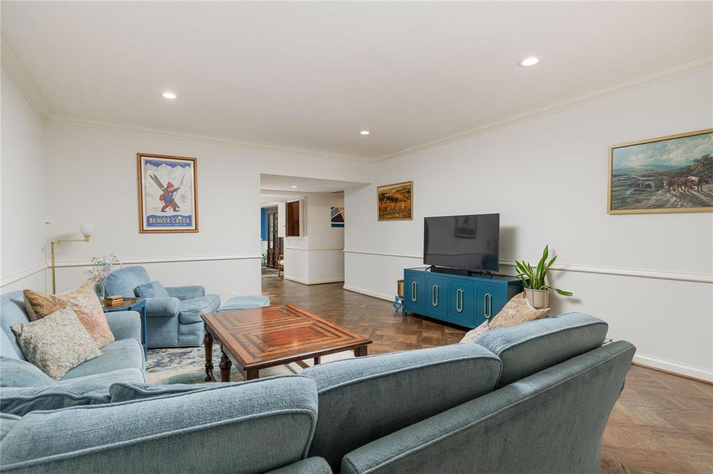 Imperial House Condos - Residential