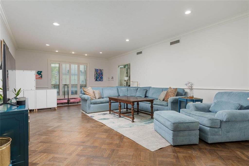 Imperial House Condos - Residential