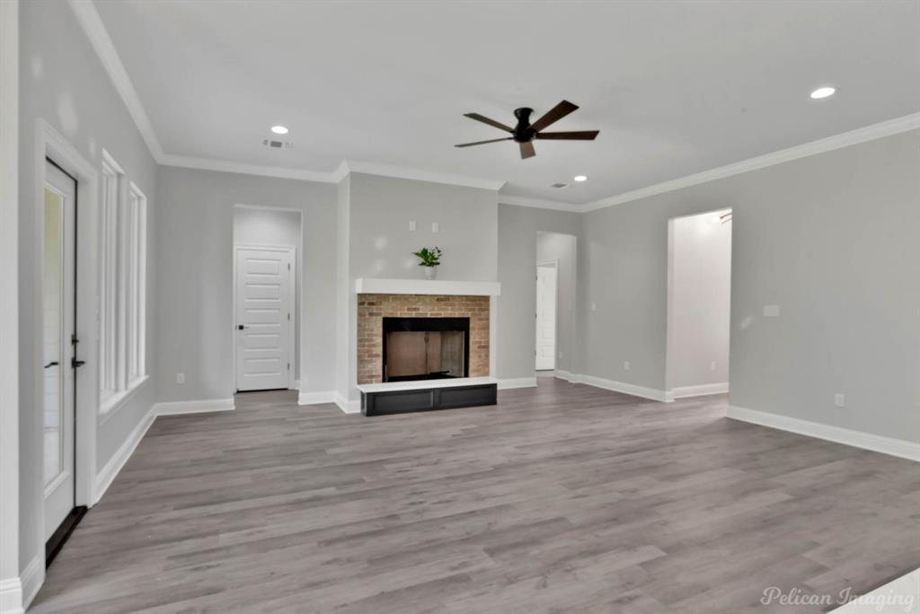 SUMMERWOOD - Residential