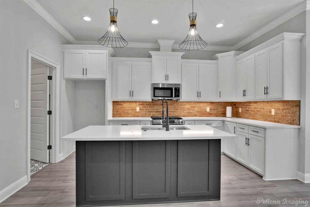 SUMMERWOOD - Residential