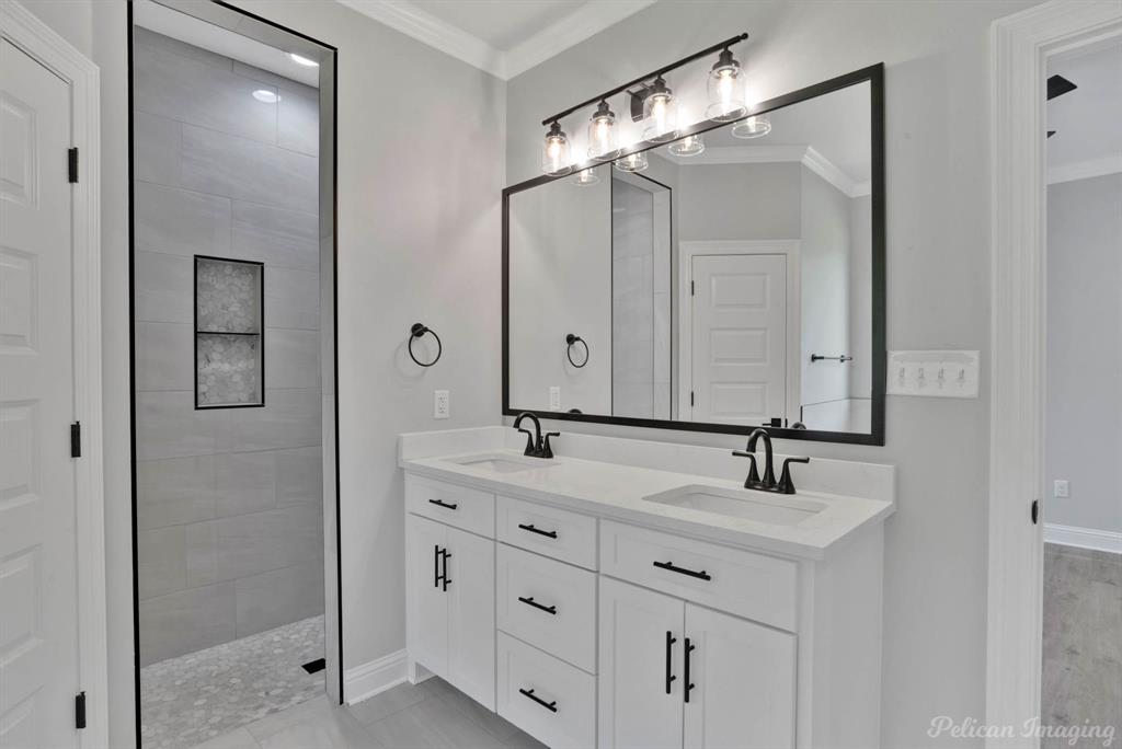 SUMMERWOOD - Residential