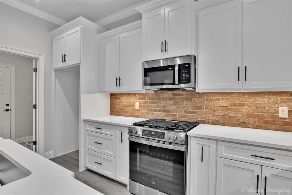 SUMMERWOOD - Residential