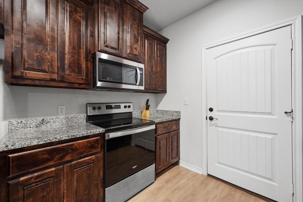 Golden Oaks Sub - Residential