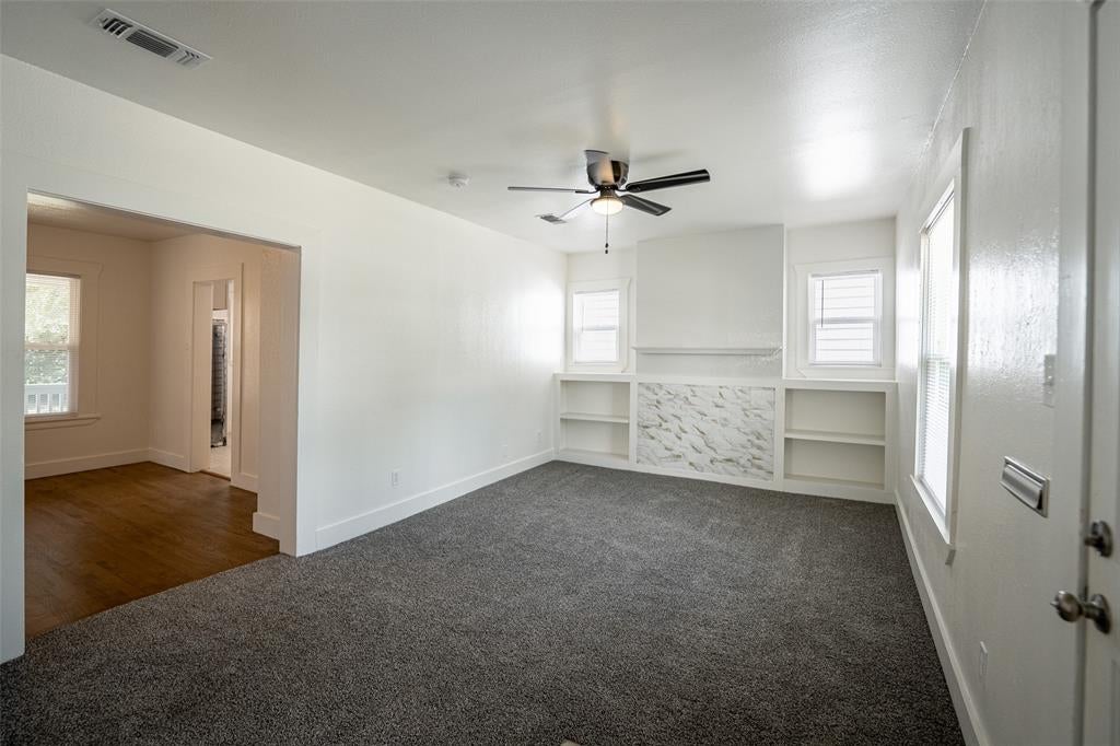 924 E Leuda Street