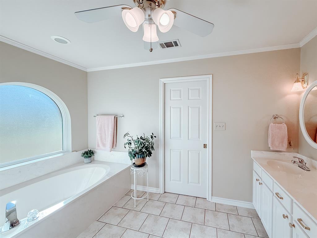 E CLEMENTS A-142 - Residential