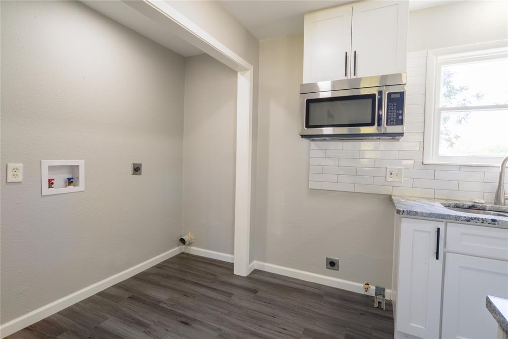 Moore B H Heirs - Residential