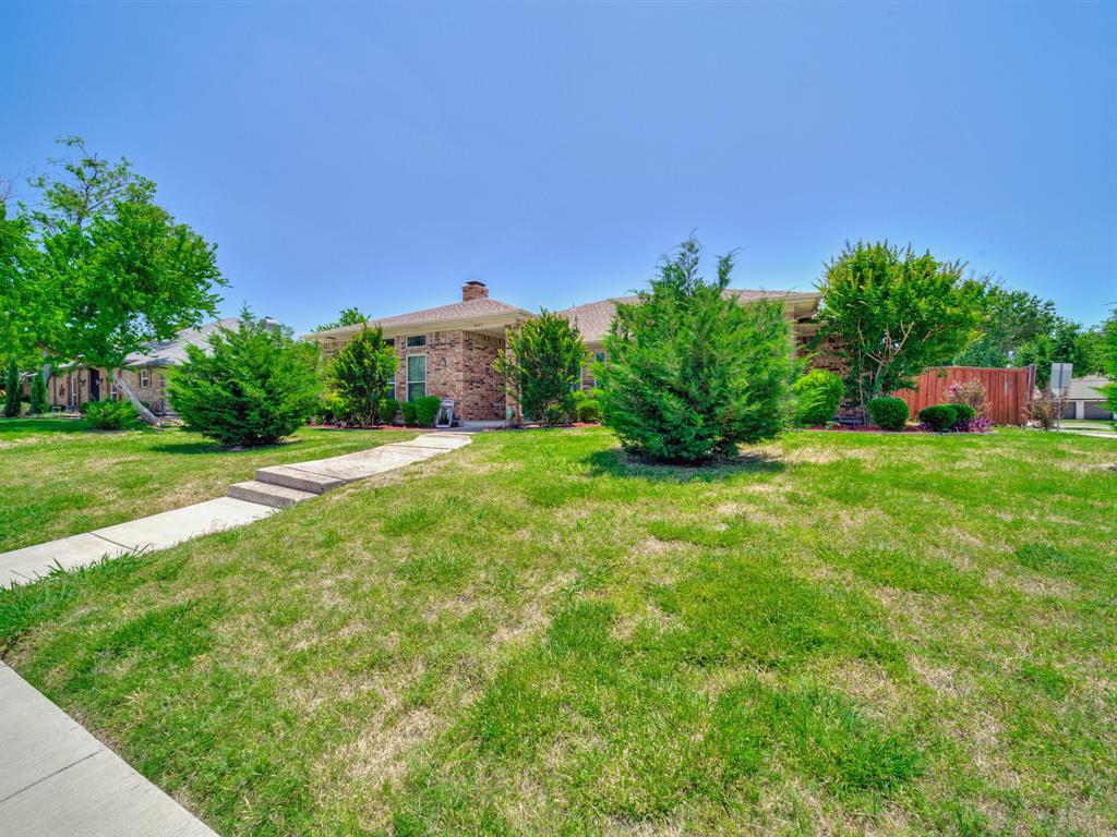 4640 Versailles Lane