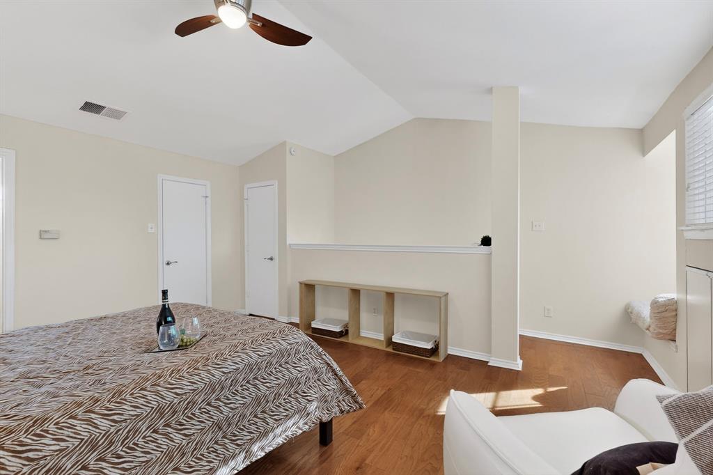 Preston On Creek Condos - Residential