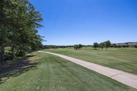 A home in Benbrook