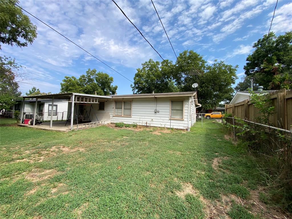 Valwood Park 03 - Residential