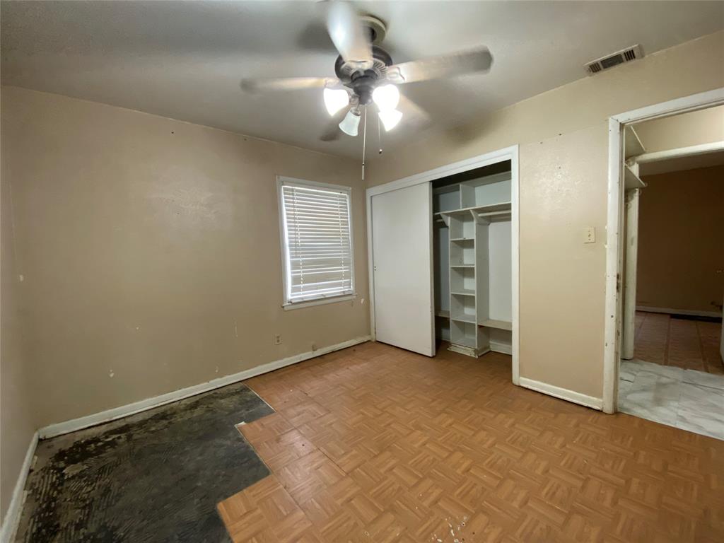 Valwood Park 03 - Residential